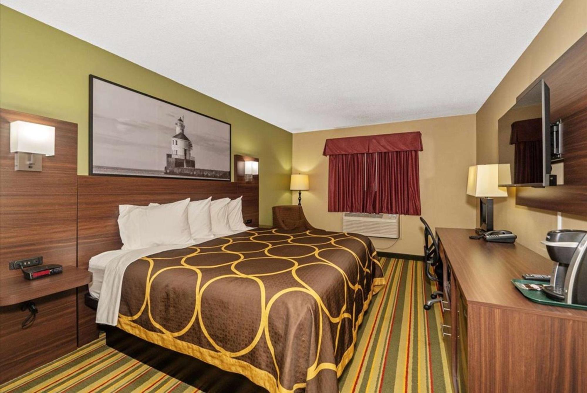 Super 8 By Wyndham Superior Wi Ξενοδοχείο Εξωτερικό φωτογραφία